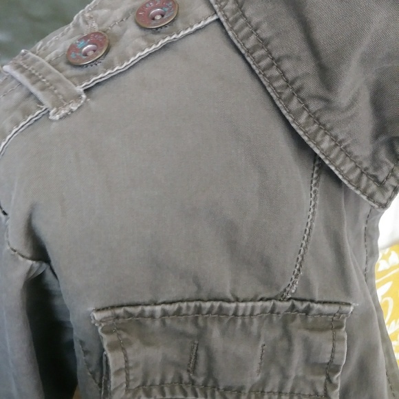 SHS Utility Style Jacket - Picture 3 of 8